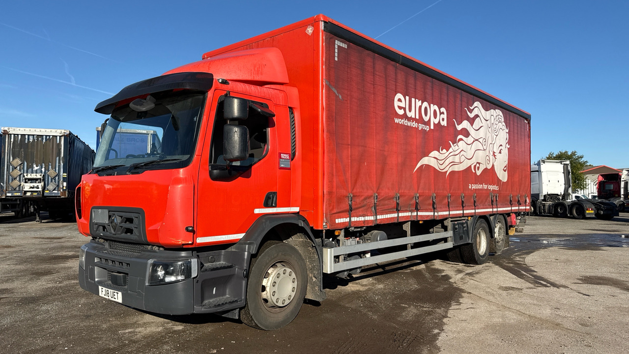 RENAULT D 26 - Tovornjak s ponjavo: slika 2 RENAULT D 26 - Tovornjak s ponjavo: slika 2