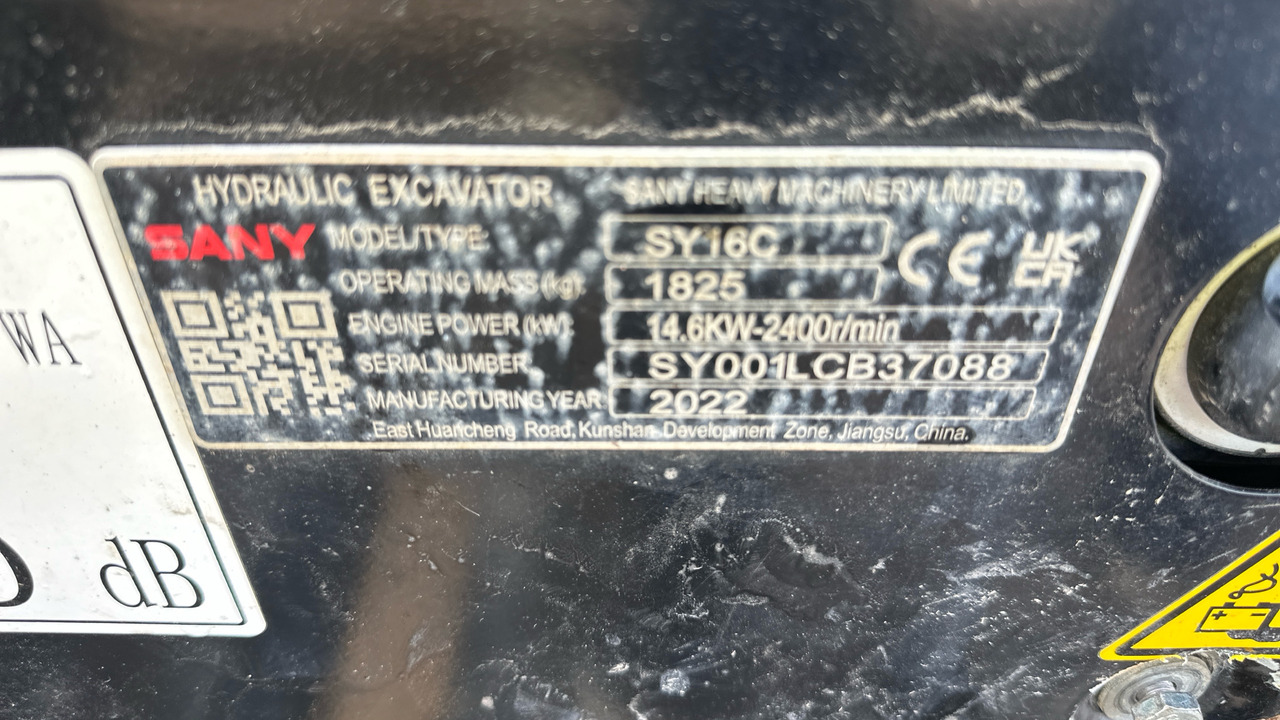 Mini bager SANY SY16C: slika 11