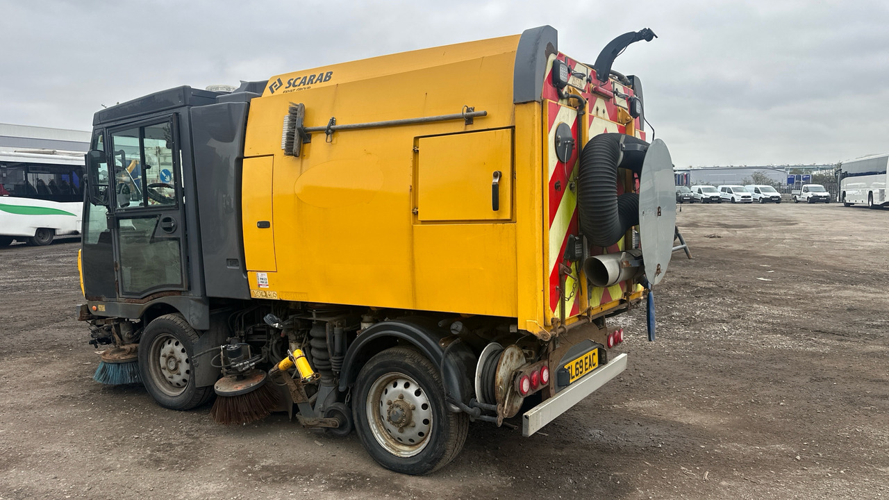 SCARAB MINOR M25H - Vozilo za pometanje: slika 3 SCARAB MINOR M25H - Vozilo za pometanje: slika 3