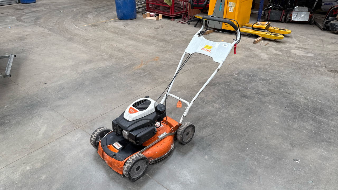 STIHL RM4 RTP - Vrtna kosilnica: slika 2 STIHL RM4 RTP - Vrtna kosilnica: slika 2