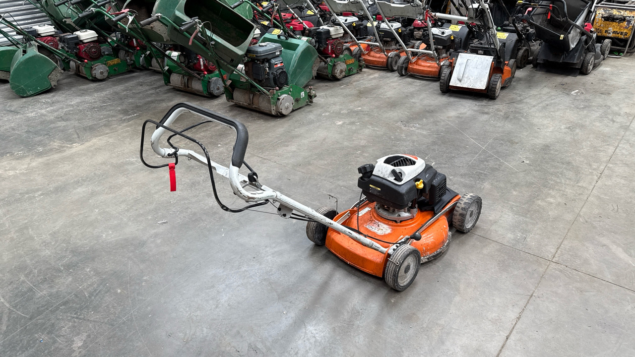 STIHL RM4 RTP - Vrtna kosilnica: slika 4 STIHL RM4 RTP - Vrtna kosilnica: slika 4