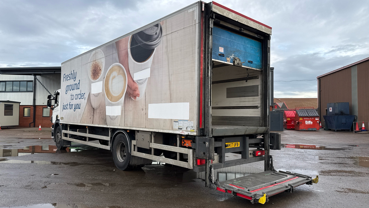 Scania P 250 - Tovornjak hladilnik: slika 3 Scania P 250 - Tovornjak hladilnik: slika 3