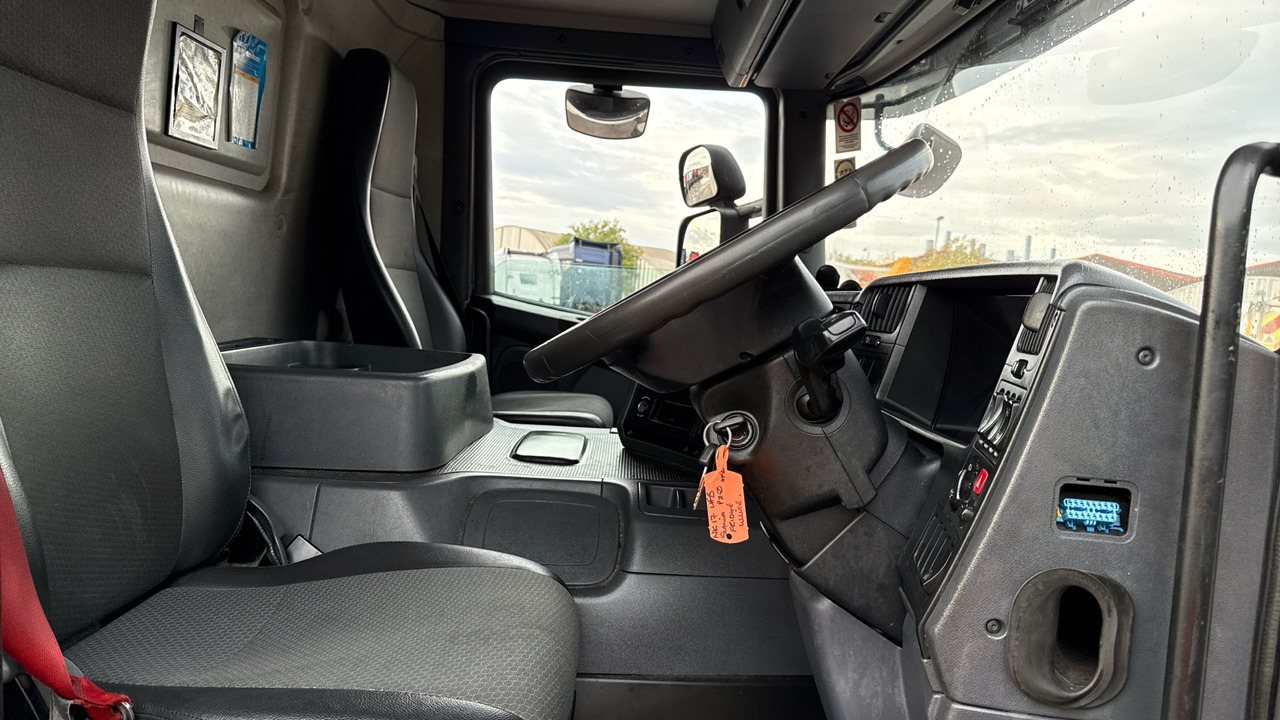 Scania P 250 - Tovornjak hladilnik: slika 5 Scania P 250 - Tovornjak hladilnik: slika 5