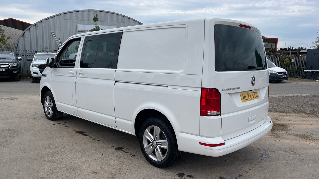 VOLKSWAGEN TRANSPORTER T32 2.0 TDI 150PS HIGHLINE - Dostavno vozilo z dvojno kabino: slika 3 VOLKSWAGEN TRANSPORTER T32 2.0 TDI 150PS HIGHLINE - Dostavno vozilo z dvojno kabino: slika 3