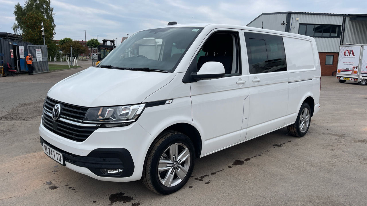 VOLKSWAGEN TRANSPORTER T32 2.0 TDI 150PS HIGHLINE - Dostavno vozilo z dvojno kabino: slika 2 VOLKSWAGEN TRANSPORTER T32 2.0 TDI 150PS HIGHLINE - Dostavno vozilo z dvojno kabino: slika 2
