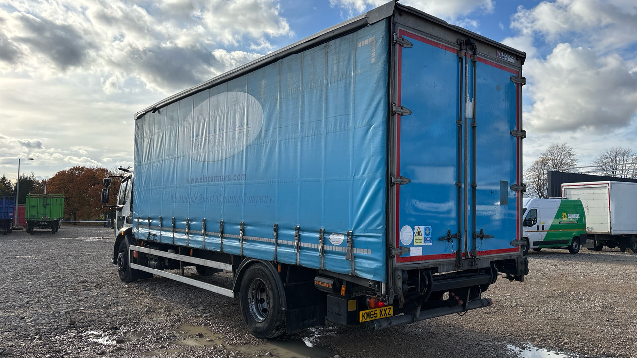 VOLVO FL 250 - Tovornjak s ponjavo: slika 3 VOLVO FL 250 - Tovornjak s ponjavo: slika 3