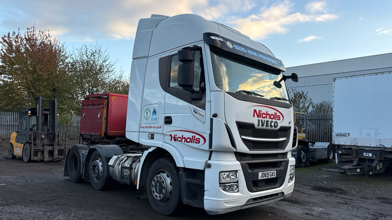 IVECO STRALIS 460 - Vlačilec: slika 1 IVECO STRALIS 460 - Vlačilec: slika 1