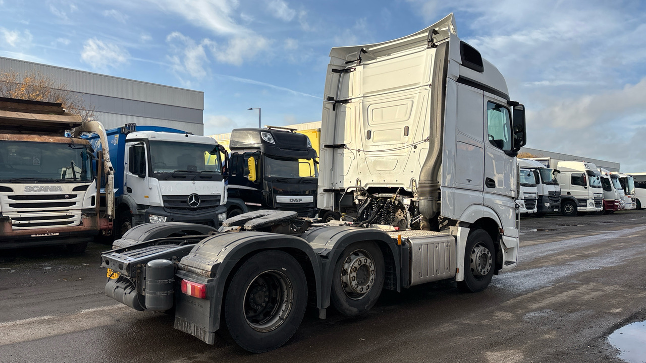 MERCEDES-BENZ ACTROS - Vlačilec: slika 4 MERCEDES-BENZ ACTROS - Vlačilec: slika 4