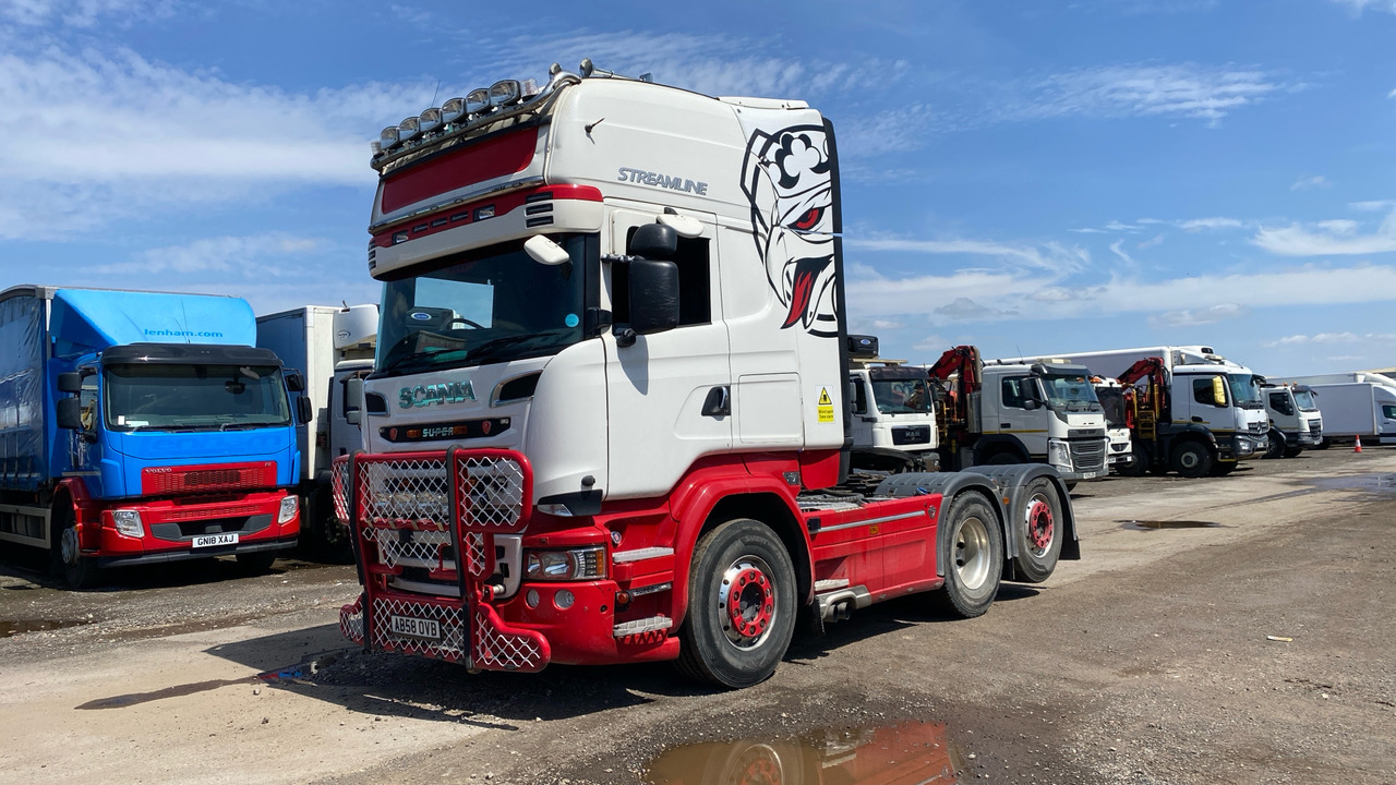 SCANIA R 580 - Vlačilec: slika 2 SCANIA R 580 - Vlačilec: slika 2
