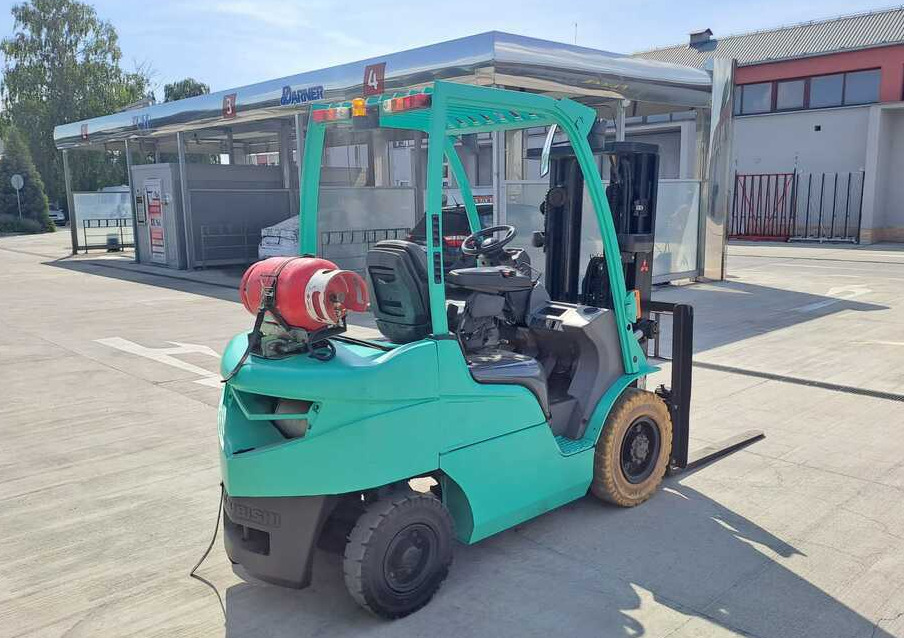 Mitsubishi FG25N - Plinski viličar: slika 4 Mitsubishi FG25N - Plinski viličar: slika 4