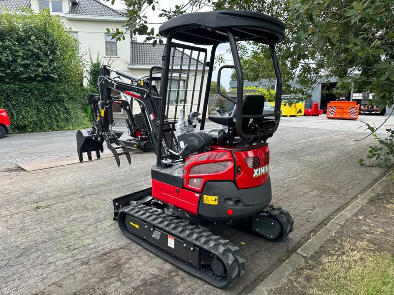 Rhino Rhinoceros XN18 - Mini bager: slika 1 Rhino Rhinoceros XN18 - Mini bager: slika 1