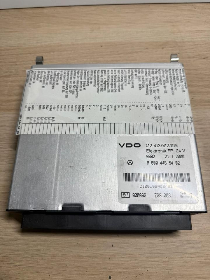 ATEGO VDO ELEKTRONIK FMR Steuergerät A0004465402 - ECU za Tovornjak: slika 2 ATEGO VDO ELEKTRONIK FMR Steuergerät A0004465402 - ECU za Tovornjak: slika 2