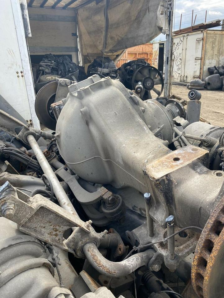 Atego 12 23 Hinterachse komplett Differential Übersetzung 43 10 - Zadnja os za Tovornjak: slika 5 Atego 12 23 Hinterachse komplett Differential Übersetzung 43 10 - Zadnja os za Tovornjak: slika 5