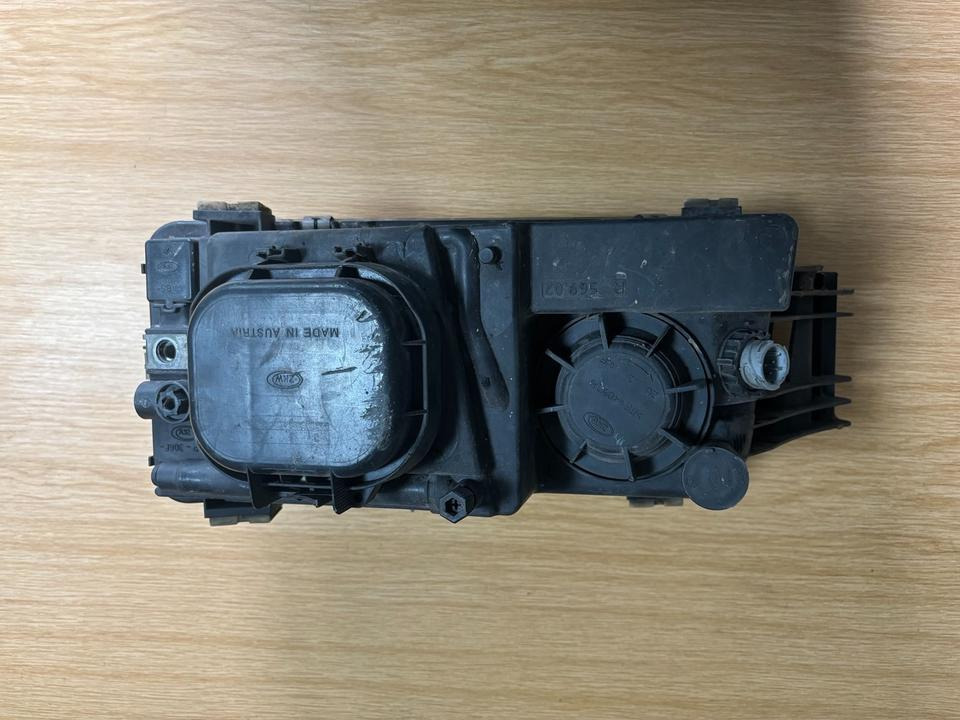 MAN TGL/TGM Hauptscheinwerfer Rechts 81.25101-6466 SN 01 - Žarometi za Tovornjak: slika 2 MAN TGL/TGM Hauptscheinwerfer Rechts 81.25101-6466 SN 01 - Žarometi za Tovornjak: slika 2