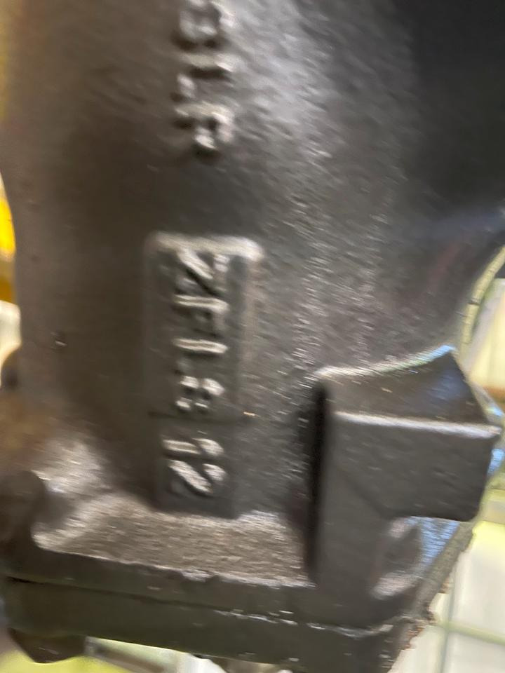 MAN TGX Lenkung Lenkgetriebe ZFLS 12 - Krmarjenje za Tovornjak: slika 4 MAN TGX Lenkung Lenkgetriebe ZFLS 12 - Krmarjenje za Tovornjak: slika 4