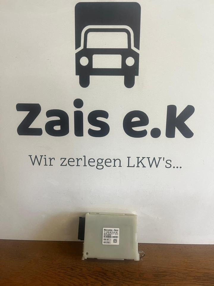 Mercedes Actros MP4 Diebstahlwarnanlage Steuergerät A0004462244 - ECU za Tovornjak: slika 1 Mercedes Actros MP4 Diebstahlwarnanlage Steuergerät A0004462244 - ECU za Tovornjak: slika 1