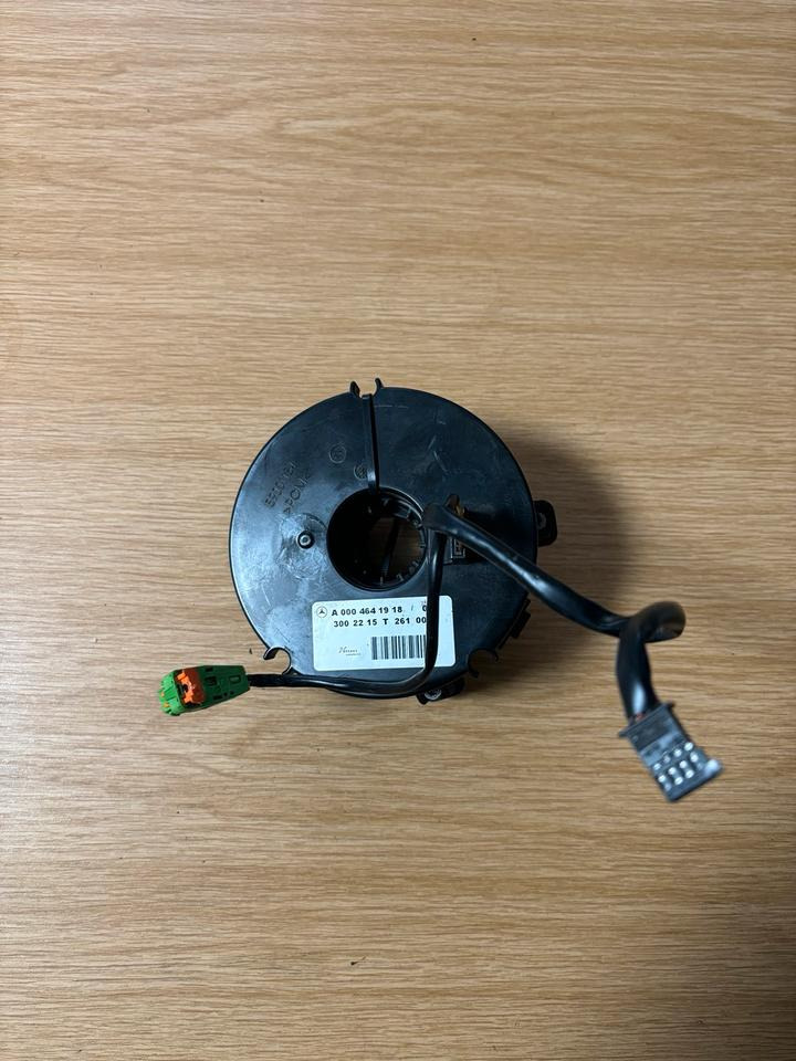 Mercedes Actros MP4 Lenkrad Federspule A0004641918 - Volanski obroč za Tovornjak: slika 1 Mercedes Actros MP4 Lenkrad Federspule A0004641918 - Volanski obroč za Tovornjak: slika 1