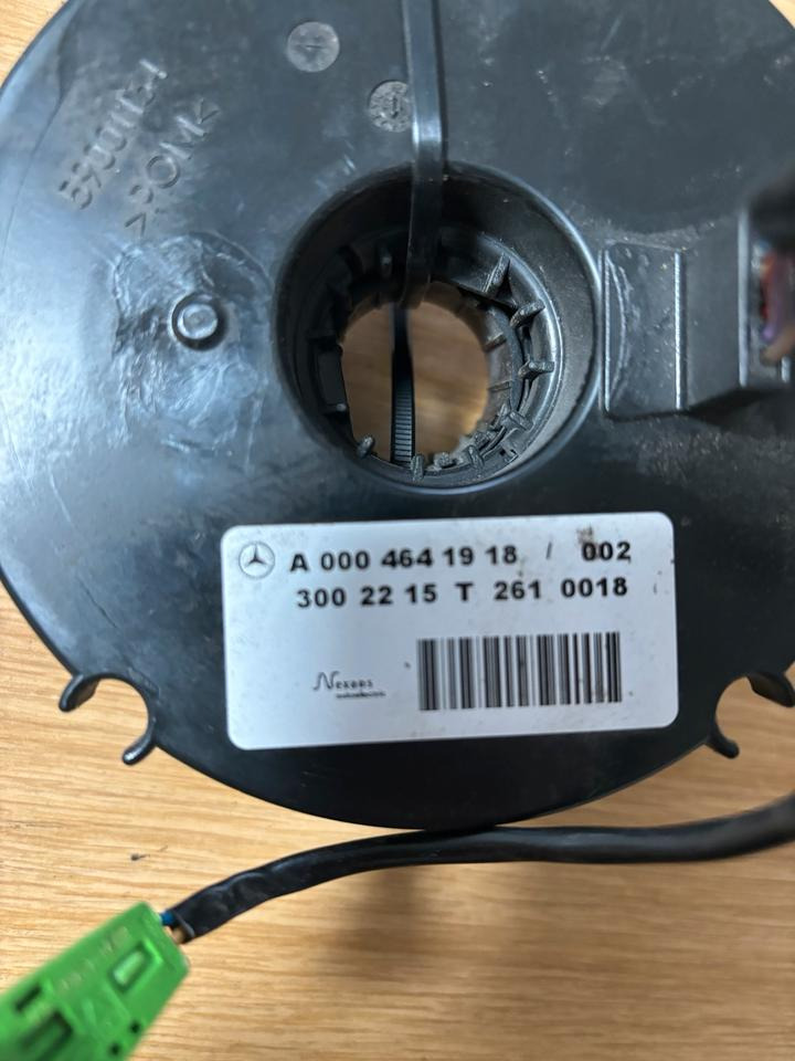 Mercedes Actros MP4 Lenkrad Federspule A0004641918 - Volanski obroč za Tovornjak: slika 3 Mercedes Actros MP4 Lenkrad Federspule A0004641918 - Volanski obroč za Tovornjak: slika 3