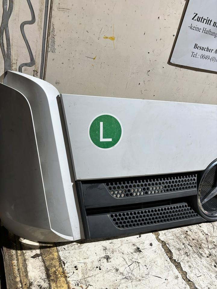 Mercedes Actros MP4 Motorhaube A9607500409 - Karoserija in zunanjost za Tovornjak: slika 2 Mercedes Actros MP4 Motorhaube A9607500409 - Karoserija in zunanjost za Tovornjak: slika 2