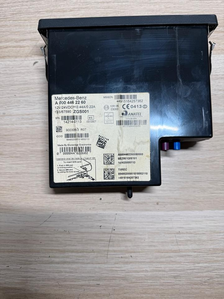 Mercedes Actros MP4 Tachograph Fleetboard A0004462260 - Tahograf za Tovornjak: slika 5 Mercedes Actros MP4 Tachograph Fleetboard A0004462260 - Tahograf za Tovornjak: slika 5