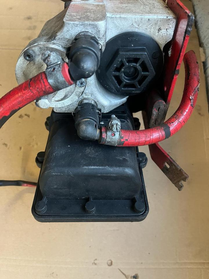 Mercedes-Benz Actros Atego EU4 EU5 AdBlue Pumpe A0001401578 - Črpalka za gorivo za Tovornjak: slika 5 Mercedes-Benz Actros Atego EU4 EU5 AdBlue Pumpe A0001401578 - Črpalka za gorivo za Tovornjak: slika 5