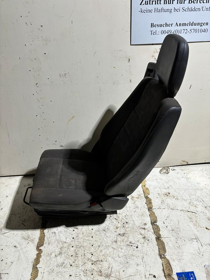 Mercedes-Benz Atego 2 Beifahrersitz mit Luft - Sedež za Tovornjak: slika 3 Mercedes-Benz Atego 2 Beifahrersitz mit Luft - Sedež za Tovornjak: slika 3
