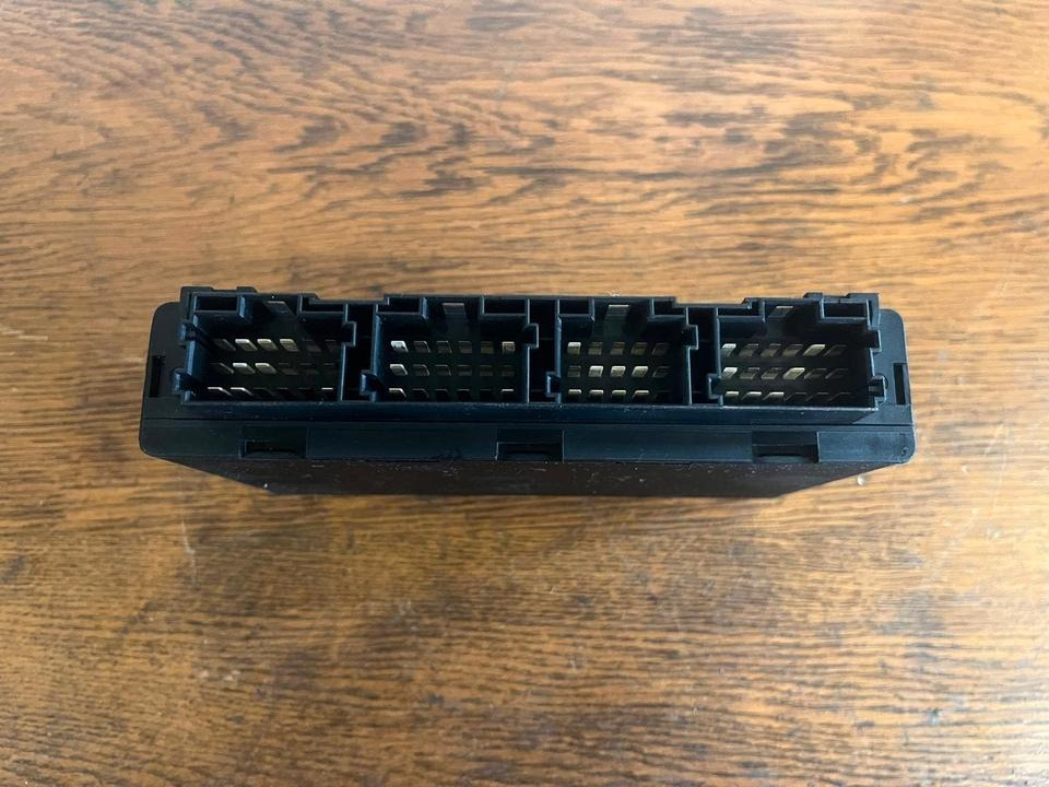 Mercedes-Benz VDO Elektronik FR Steuergerät A0014461102 - ECU za Tovornjak: slika 4 Mercedes-Benz VDO Elektronik FR Steuergerät A0014461102 - ECU za Tovornjak: slika 4