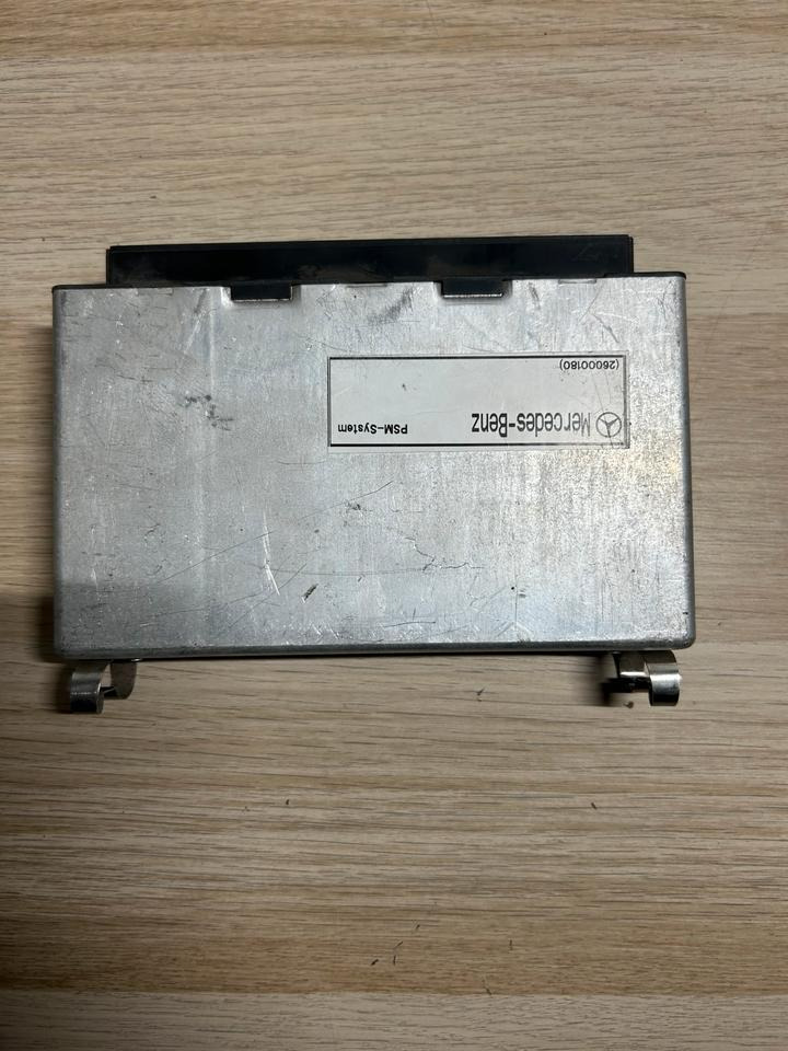 Mercedes Benz VDO Elektronik PSM A0004460646 - ECU za Tovornjak: slika 4 Mercedes Benz VDO Elektronik PSM A0004460646 - ECU za Tovornjak: slika 4