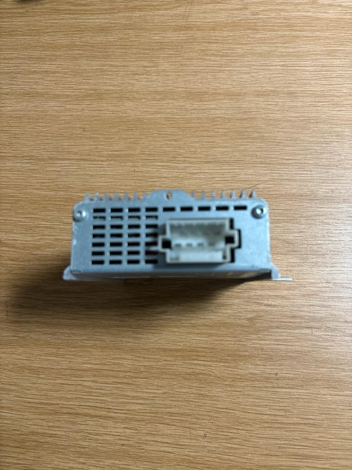 Renault Converter / Wandler 5010589393 - Električni sistem za Tovornjak: slika 3 Renault Converter / Wandler 5010589393 - Električni sistem za Tovornjak: slika 3