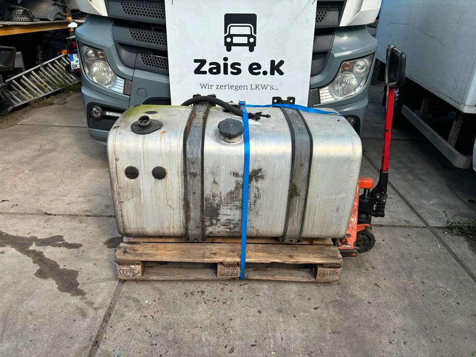 MAN TGX Tank Dieseltank Ca. 320 Lit + Adblue Ca. 75 Lit ETN24 - Rezervni deli: slika 1 MAN TGX Tank Dieseltank Ca. 320 Lit + Adblue Ca. 75 Lit ETN24 - Rezervni deli: slika 1