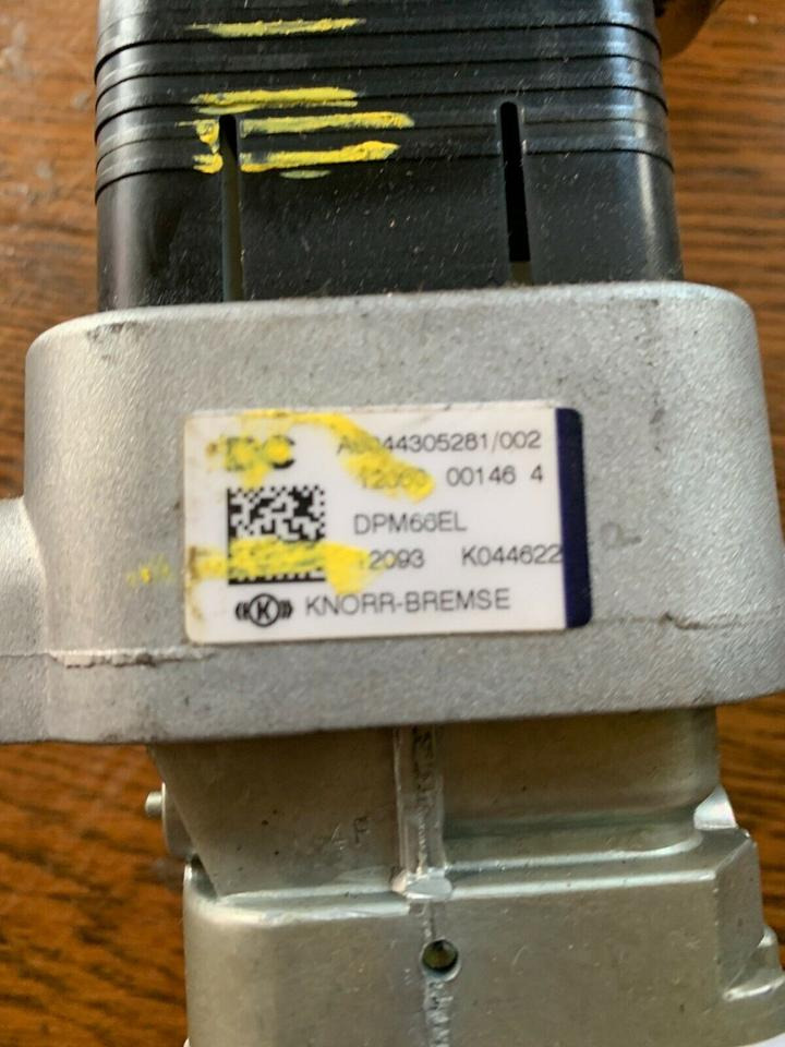 Mercedes Actros Handknorrbremse A 004 430 5281 - Rezervni deli: slika 2 Mercedes Actros Handknorrbremse A 004 430 5281 - Rezervni deli: slika 2