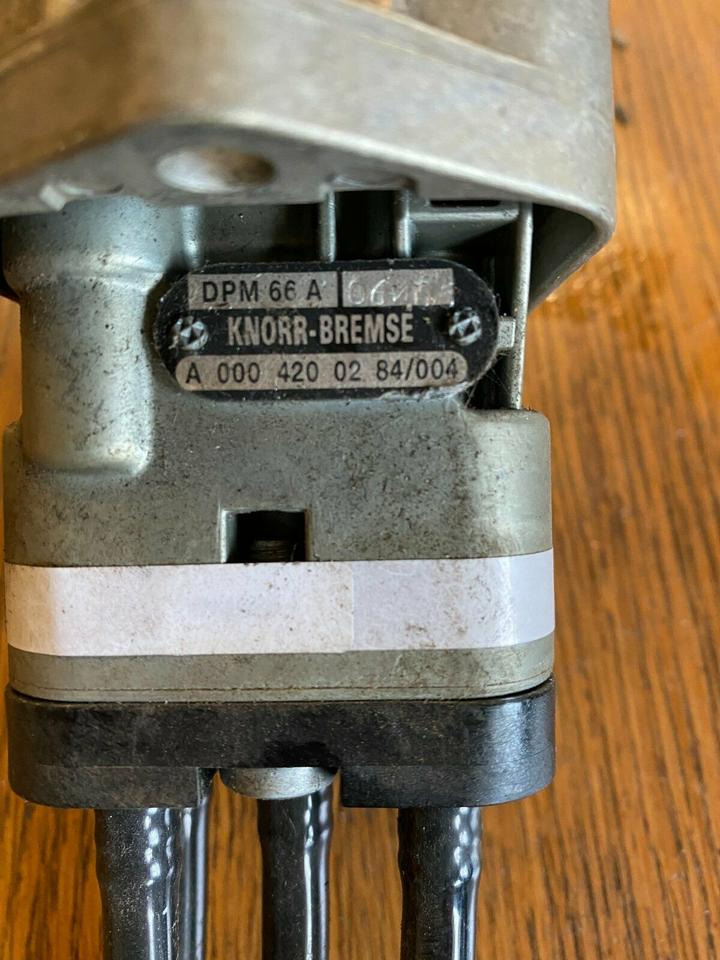 Mercedes Actros MP2 Handknorrbremse A 000 420 02 84 - Rezervni deli: slika 3 Mercedes Actros MP2 Handknorrbremse A 000 420 02 84 - Rezervni deli: slika 3