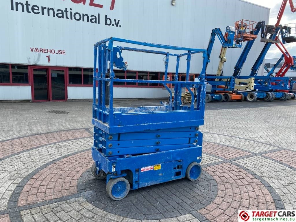 Genie GS-1932 Electric Scissor Work Lift 779cm - Škarjasta dvižna ploščad: slika 1 Genie GS-1932 Electric Scissor Work Lift 779cm - Škarjasta dvižna ploščad: slika 1