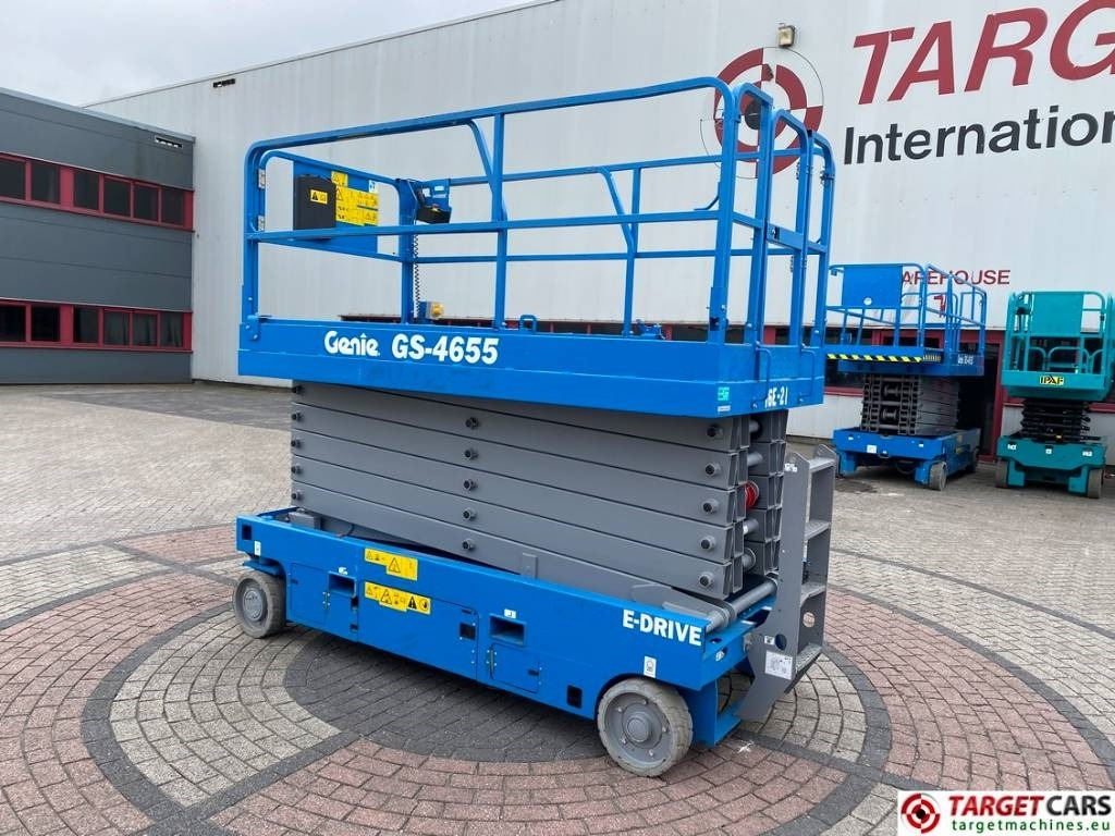 Genie GS-4655 Electric E-Drive Scissor Work Lift 1595cm - Škarjasta dvižna ploščad: slika 4 Genie GS-4655 Electric E-Drive Scissor Work Lift 1595cm - Škarjasta dvižna ploščad: slika 4