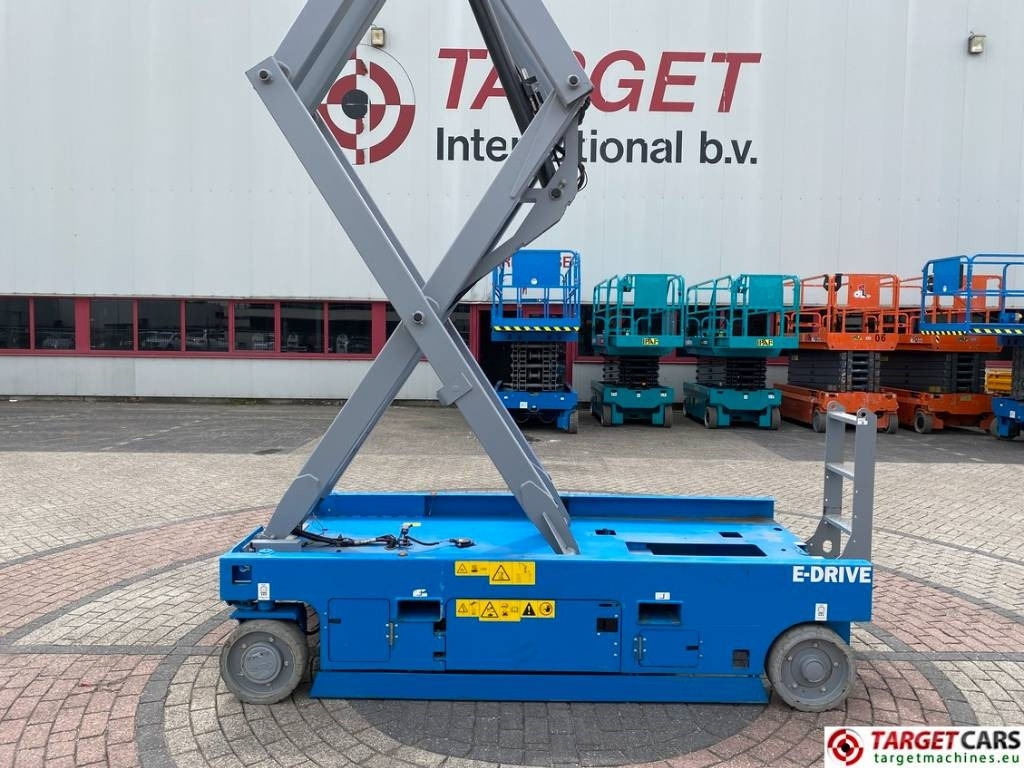 Genie GS-4655 Electric E-Drive Scissor Work Lift 1595cm  lizing Genie GS-4655 Electric E-Drive Scissor Work Lift 1595cm: slika 28