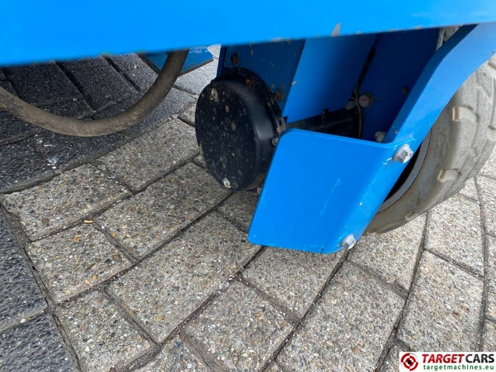 Genie GS-4655 Electric E-Drive Scissor Work Lift 1595cm  lizing Genie GS-4655 Electric E-Drive Scissor Work Lift 1595cm: slika 39
