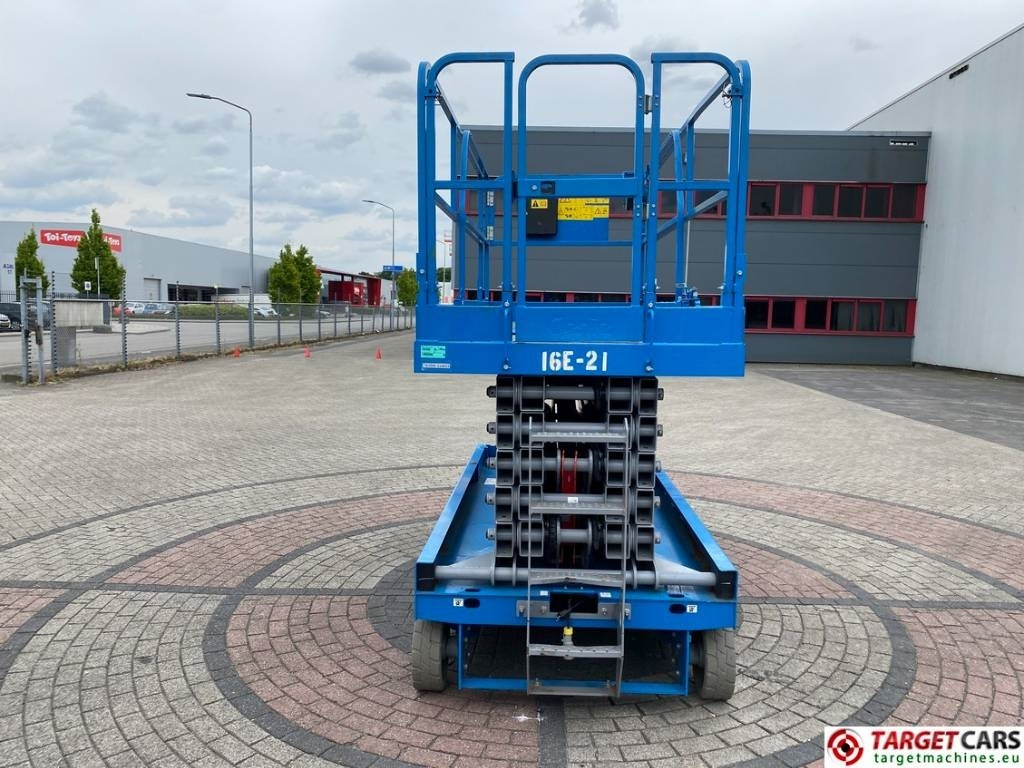 Genie GS-4655 Electric E-Drive Scissor Work Lift 1595cm  lizing Genie GS-4655 Electric E-Drive Scissor Work Lift 1595cm: slika 46