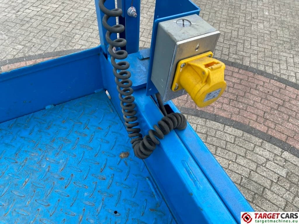 Genie GS-4655 Electric E-Drive Scissor Work Lift 1595cm  lizing Genie GS-4655 Electric E-Drive Scissor Work Lift 1595cm: slika 32