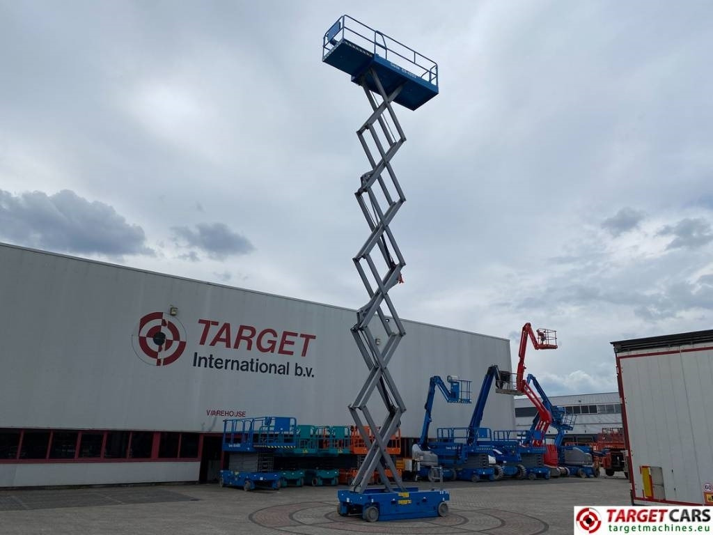 Škarjasta dvižna ploščad Genie GS-4655 Electric GS4655 Scissor Work Lift 1595cm: slika 6