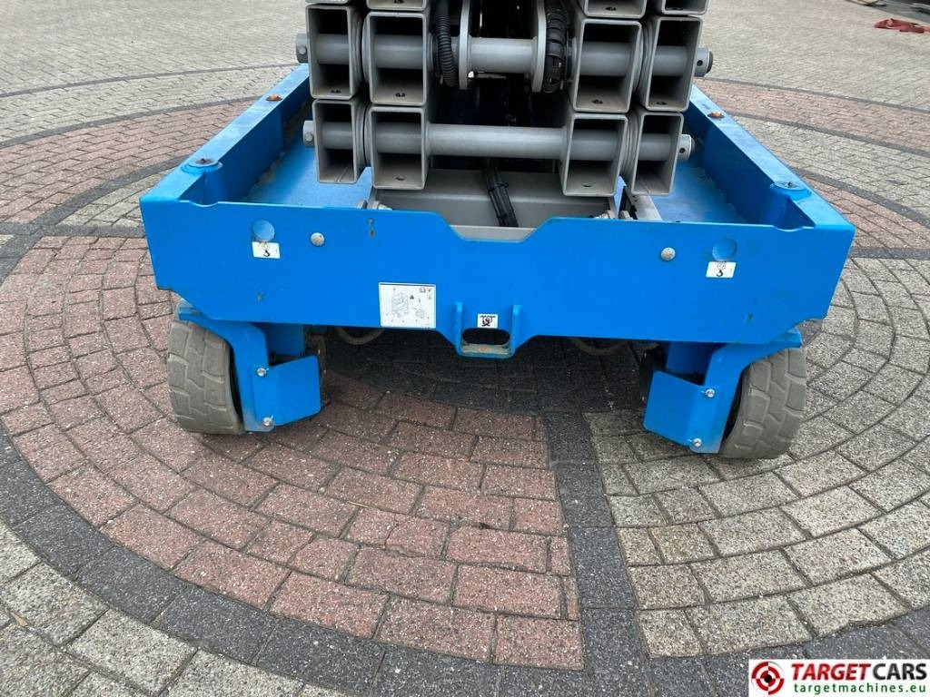 Škarjasta dvižna ploščad Genie GS-4655 Electric GS4655 Scissor Work Lift 1595cm: slika 26