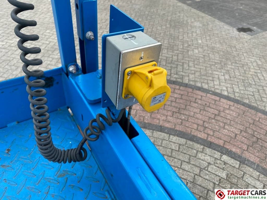 Škarjasta dvižna ploščad Genie GS-4655 Electric GS4655 Scissor Work Lift 1595cm: slika 31