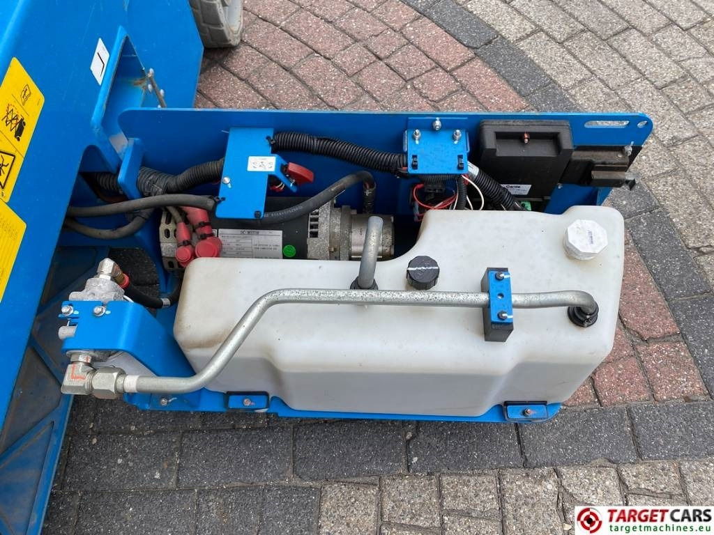 Škarjasta dvižna ploščad Genie GS-4655 Electric GS4655 Scissor Work Lift 1595cm: slika 12