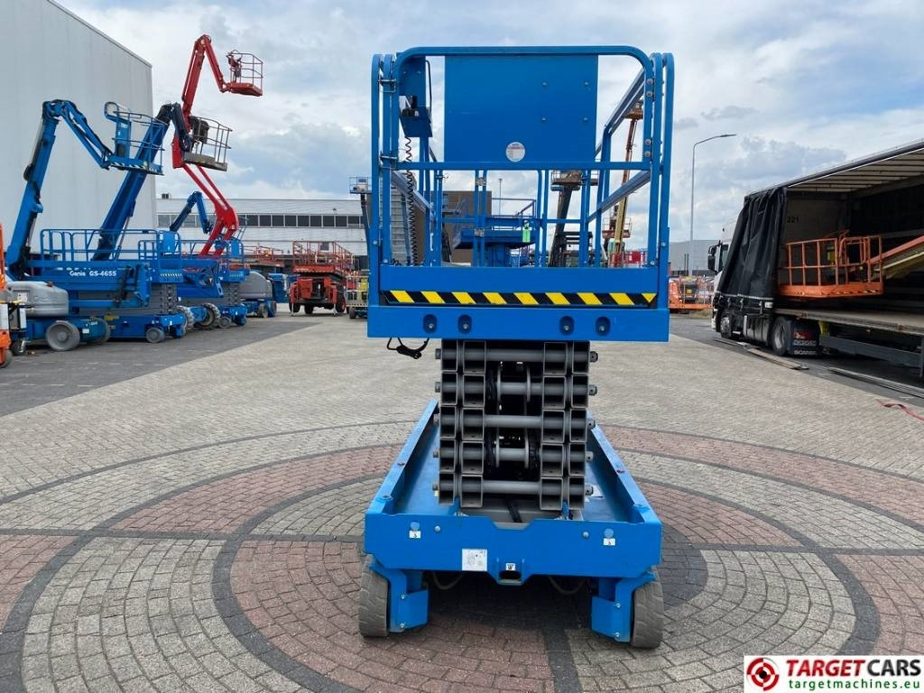 Škarjasta dvižna ploščad Genie GS-4655 Electric GS4655 Scissor Work Lift 1595cm: slika 43