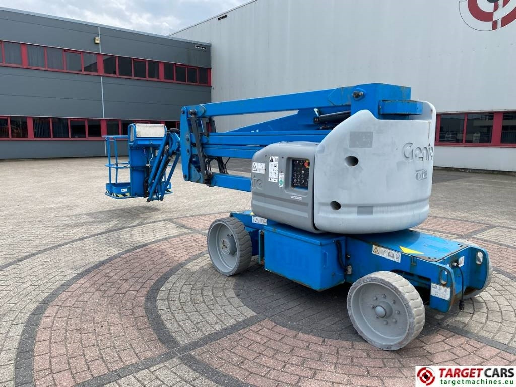 Genie Z-40/23N RJ Articulated Electric Boom Lift 1432cm - Zglobna dvižna ploščad: slika 4 Genie Z-40/23N RJ Articulated Electric Boom Lift 1432cm - Zglobna dvižna ploščad: slika 4
