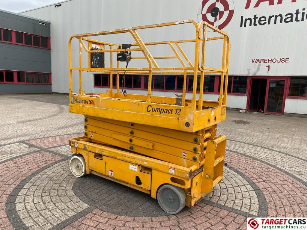 Haulotte Compact 12 Electric Scissor Work Lift 1200cm - Škarjasta dvižna ploščad: slika 4 Haulotte Compact 12 Electric Scissor Work Lift 1200cm - Škarjasta dvižna ploščad: slika 4