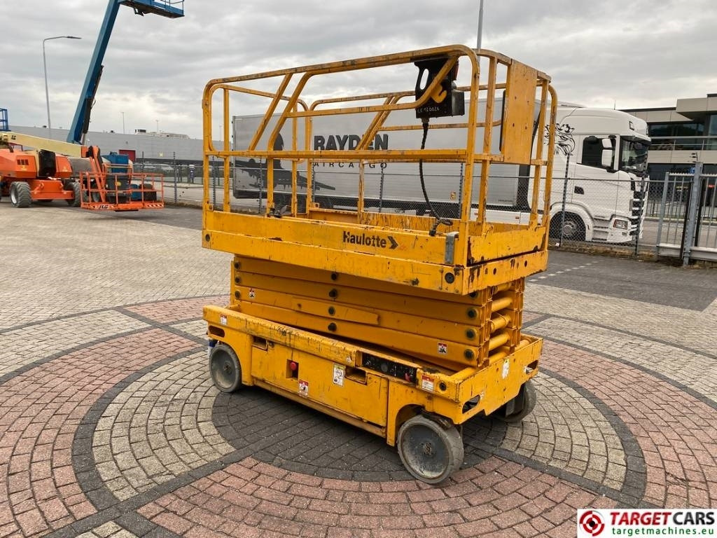 Haulotte Compact 12 Electric Scissor Work Lift 1200cm - Škarjasta dvižna ploščad: slika 2 Haulotte Compact 12 Electric Scissor Work Lift 1200cm - Škarjasta dvižna ploščad: slika 2