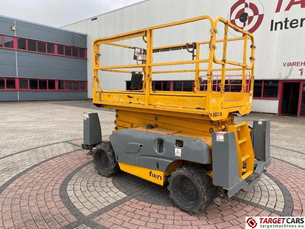 Haulotte Compact 12DX Diesel 4x4 Scissor Work Lift 1206cm - Škarjasta dvižna ploščad: slika 4 Haulotte Compact 12DX Diesel 4x4 Scissor Work Lift 1206cm - Škarjasta dvižna ploščad: slika 4