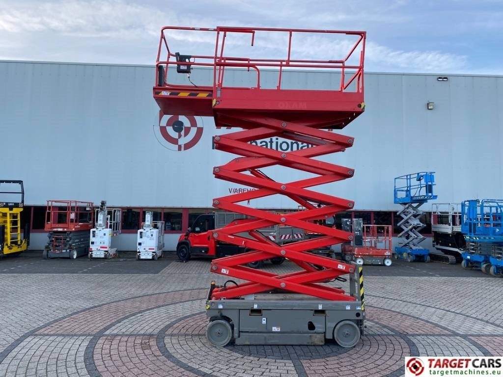 Haulotte Compact 14 Electric Scissor Work Lift 1385cm - Škarjasta dvižna ploščad: slika 5 Haulotte Compact 14 Electric Scissor Work Lift 1385cm - Škarjasta dvižna ploščad: slika 5
