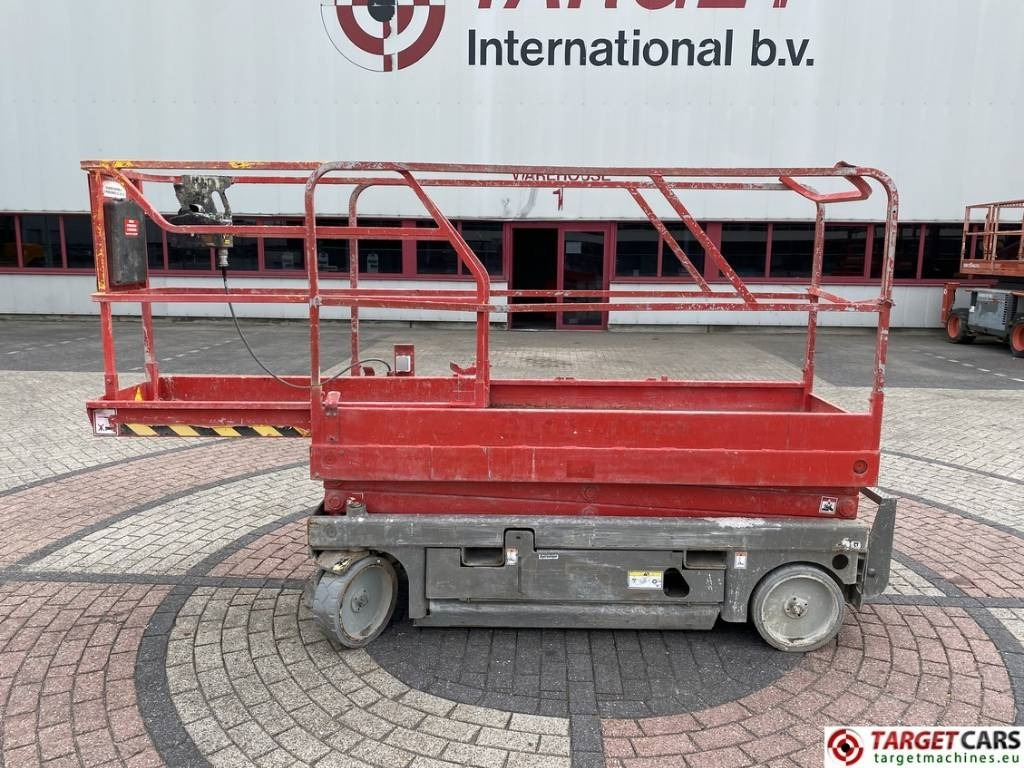 Haulotte Compact 8 Electric Scissor Work Lift 818cm DEFECT - Škarjasta dvižna ploščad: slika 5 Haulotte Compact 8 Electric Scissor Work Lift 818cm DEFECT - Škarjasta dvižna ploščad: slika 5