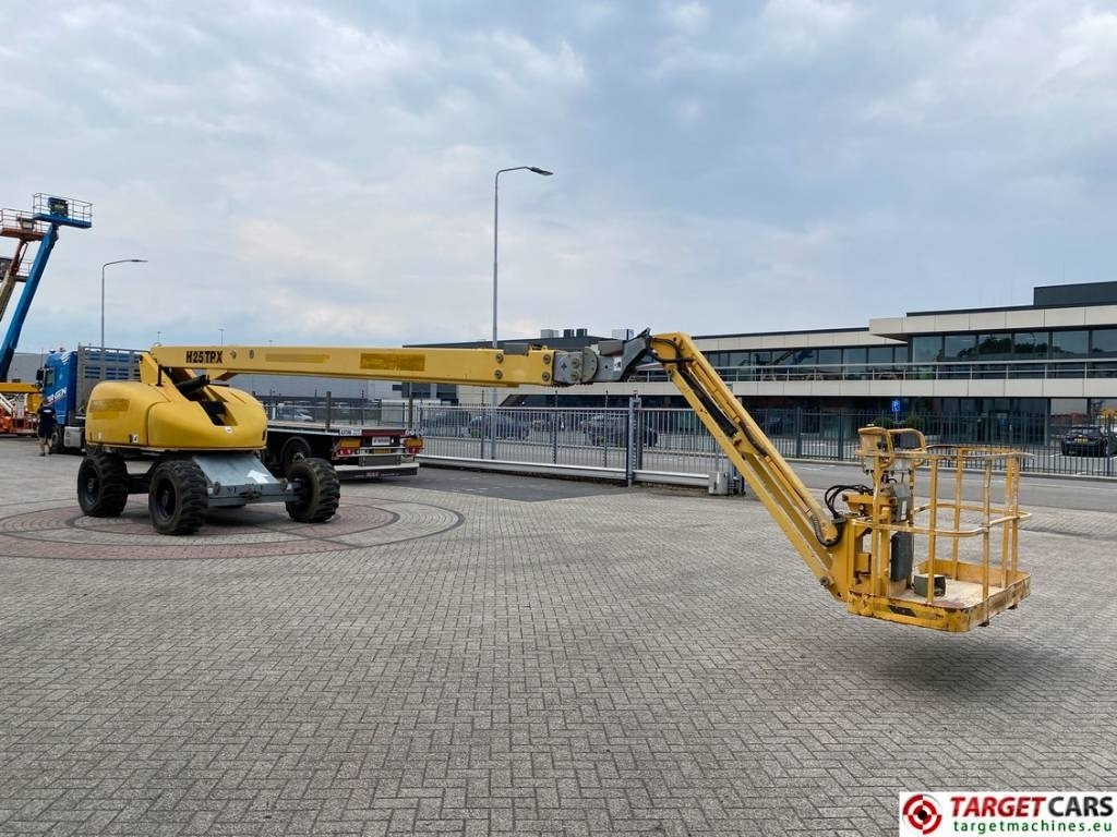 Haulotte H25TPX Telescopic 4x4 Diesel Boom Work Lift 2530cm - Teleskopska dvižna ploščad: slika 2 Haulotte H25TPX Telescopic 4x4 Diesel Boom Work Lift 2530cm - Teleskopska dvižna ploščad: slika 2